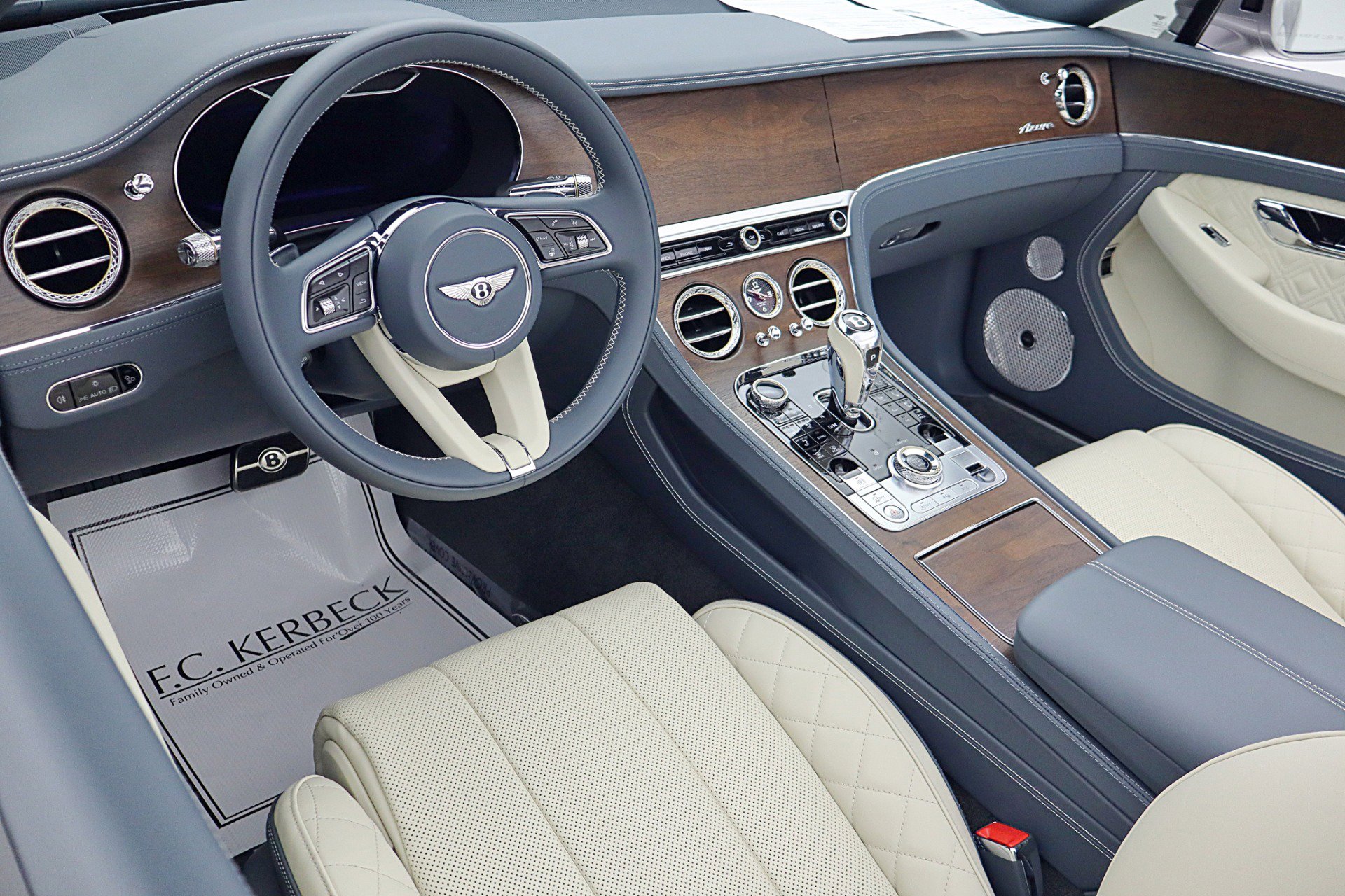 Used 2023 Bentley Continental GT Azure image 36