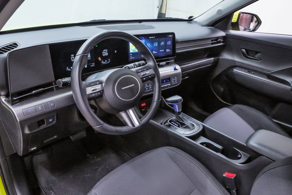 Certified 2024 Hyundai Kona SEL image 2