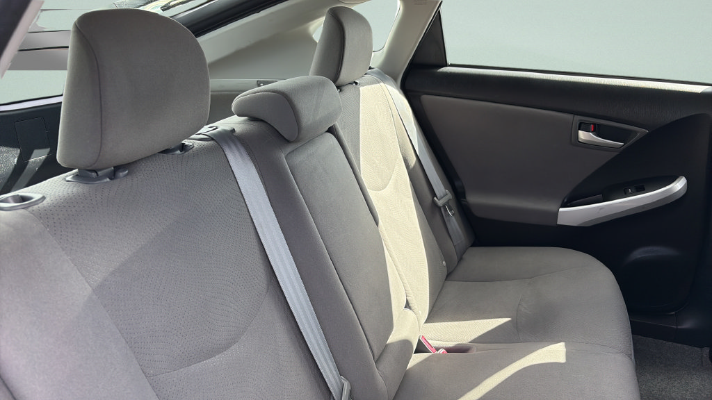 Used 2014 Toyota Prius Three FWD image 19