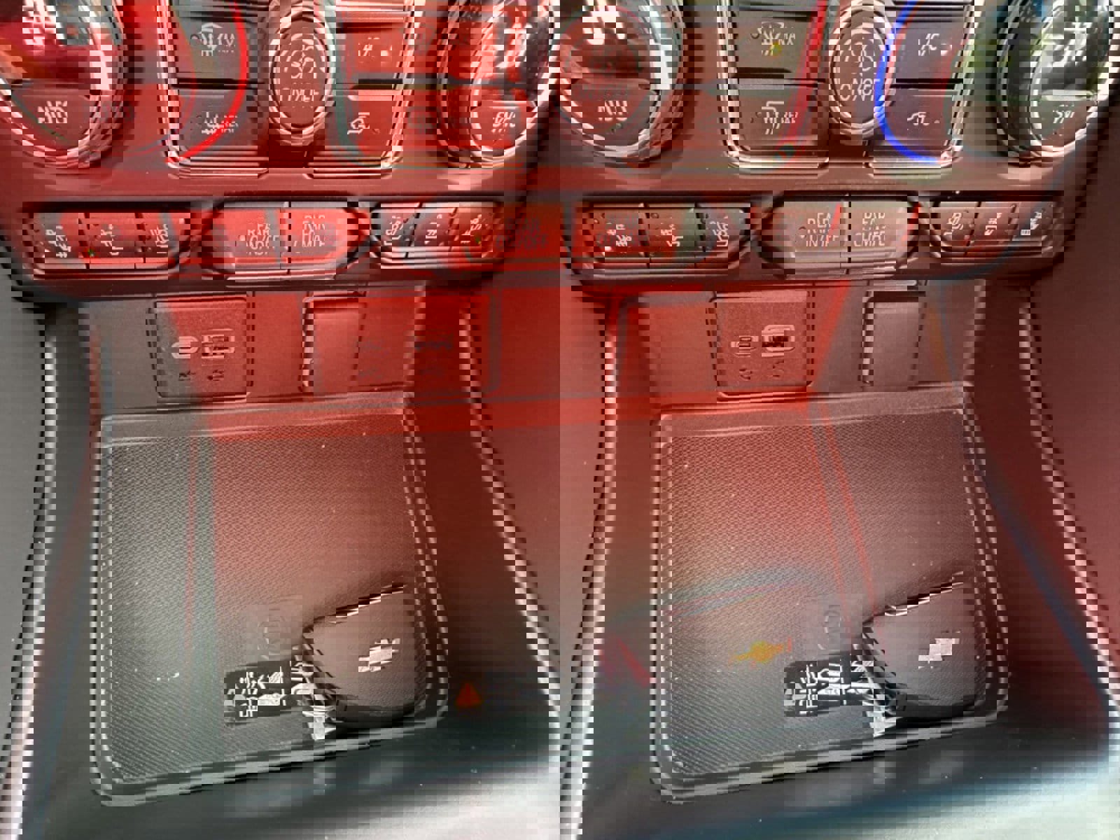 Used 2023 Chevrolet Tahoe High Country image 28