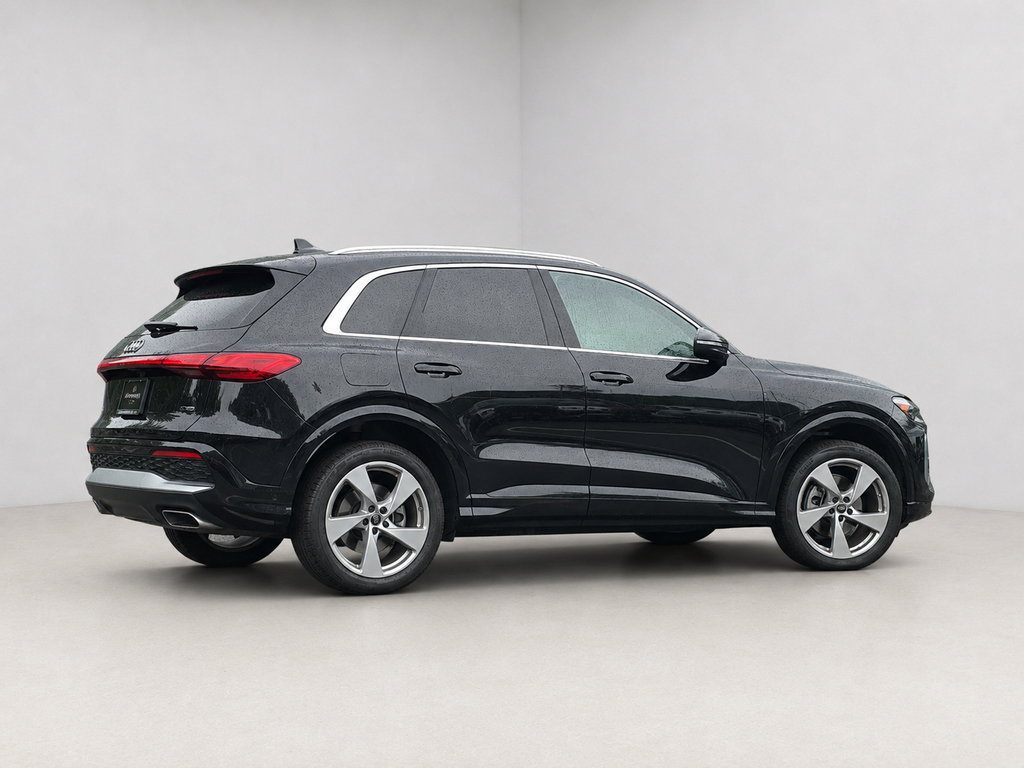 Certified 2025 Audi Q5 Premium w/ Premium Plus AWD/4WD image 7