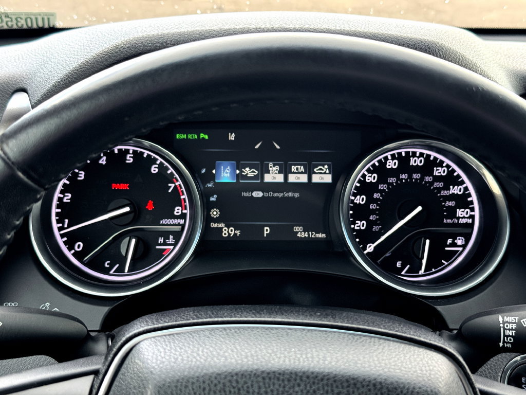 Used 2018 Toyota Camry XLE FWD image 24