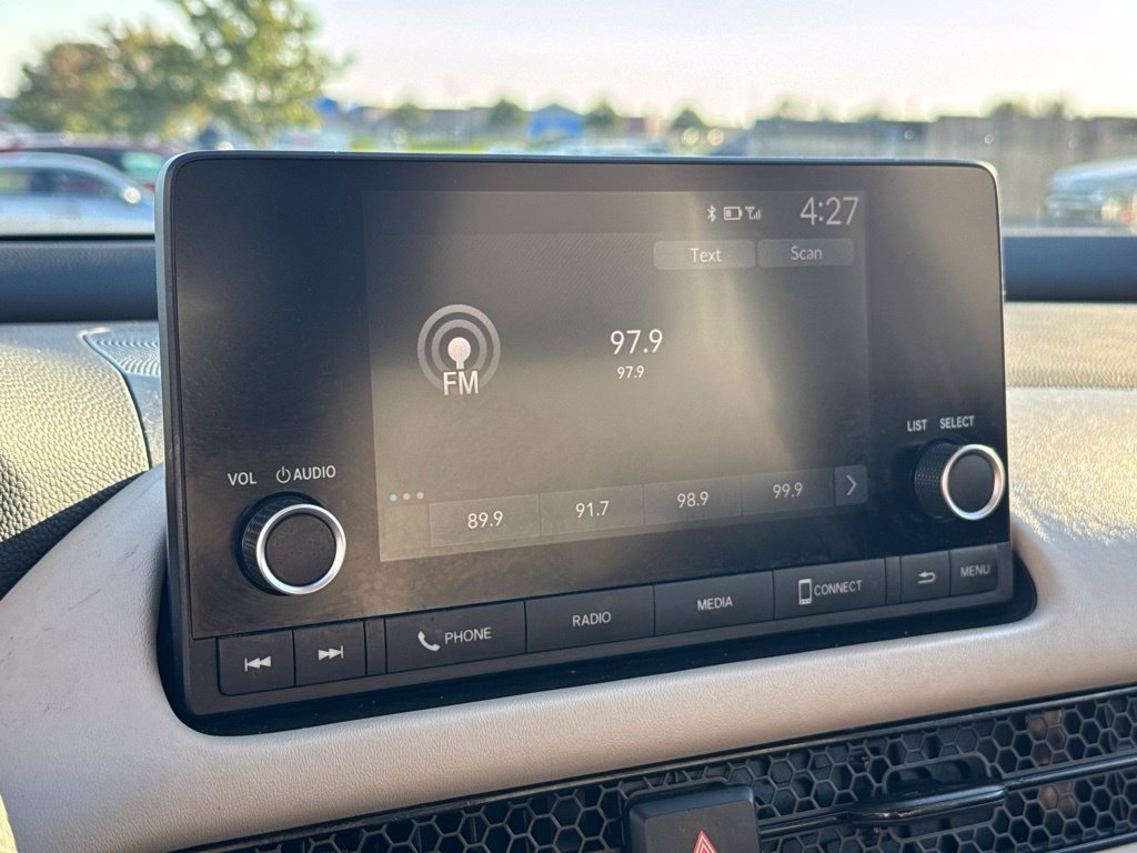 Used 2024 Honda HR-V LX image 17