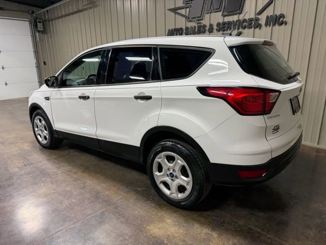 Used 2019 Ford Escape S image 5