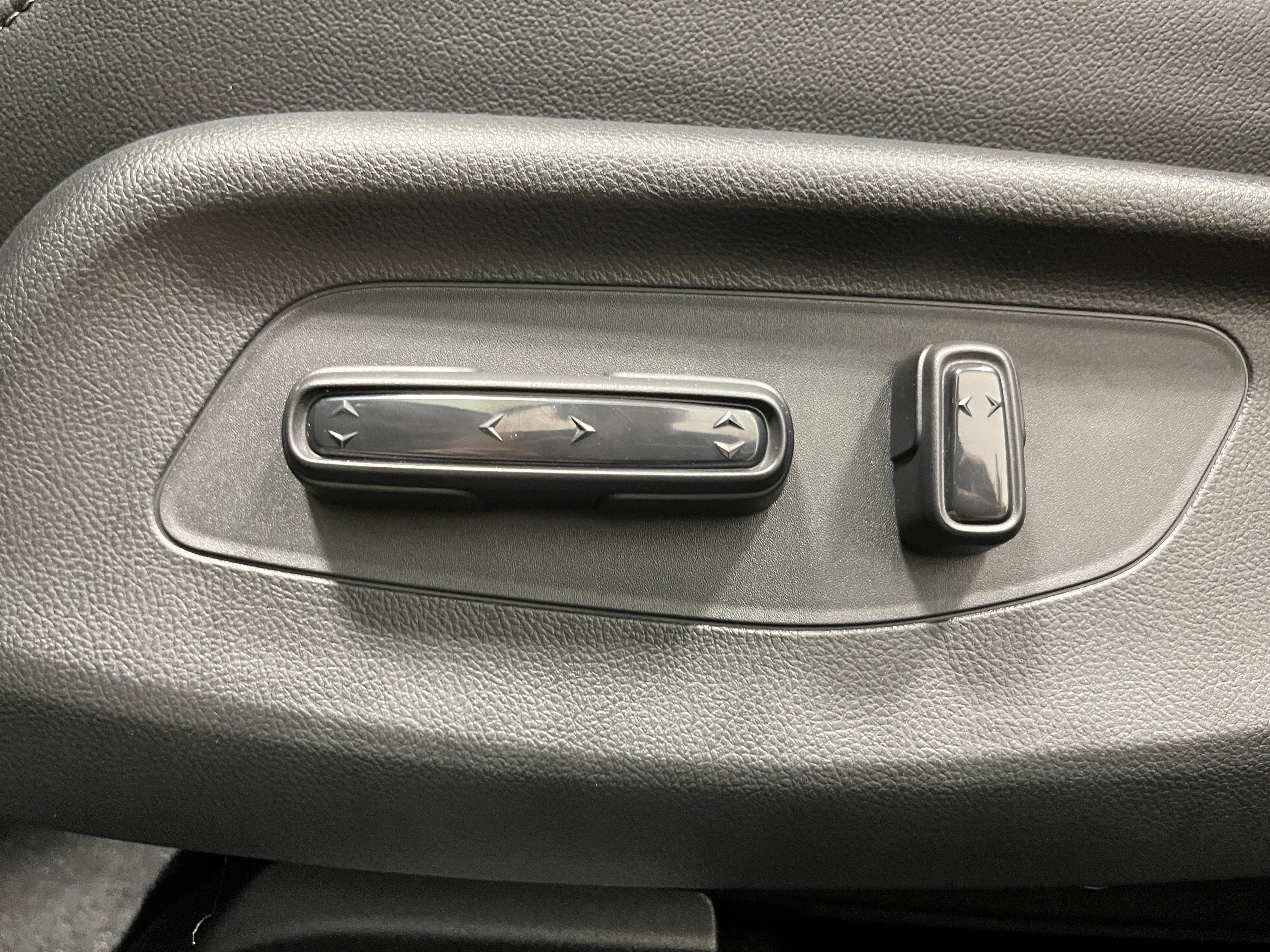 New 2027 Honda HR-V EX-L image 17