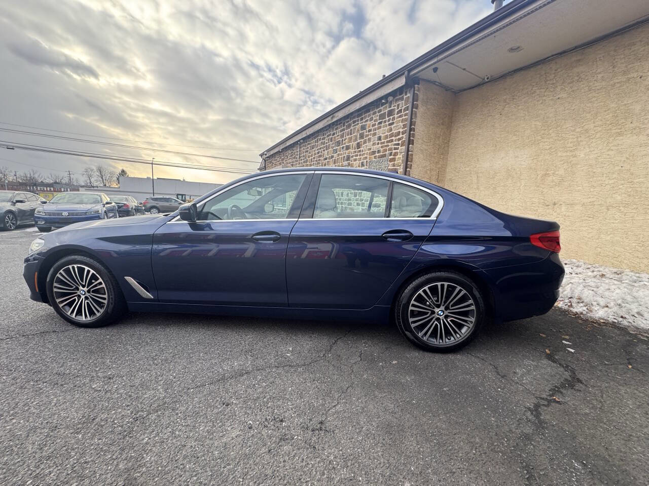 Used 2019 BMW 530i xDrive image 3