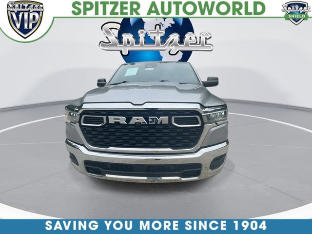 Used 2025 RAM 1500 Big Horn AWD/4WD image 3