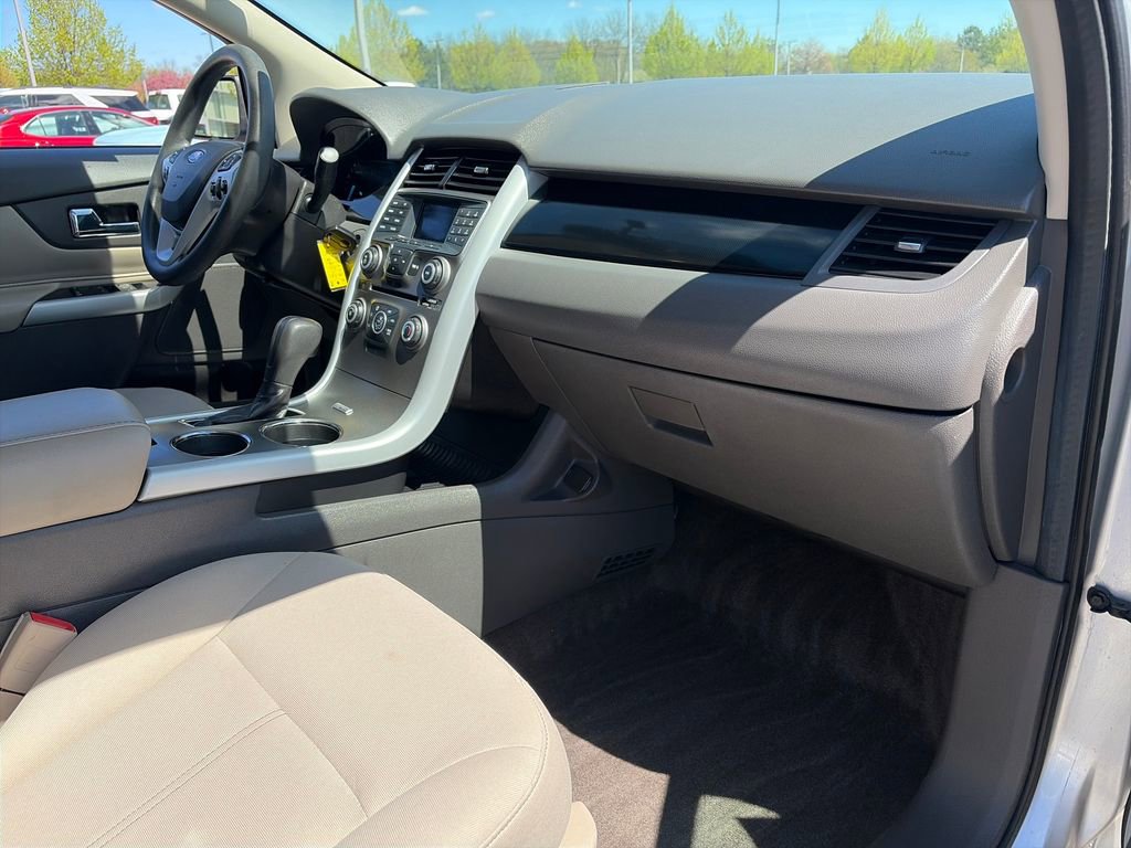Used 2014 Ford Edge SE w/ Equipment Group 101A image 10