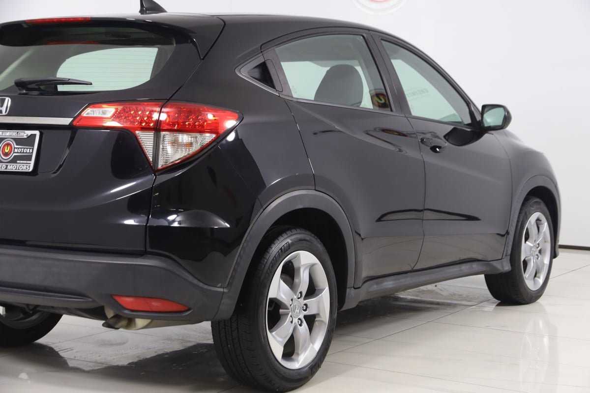Used 2021 Honda HR-V LX image 36