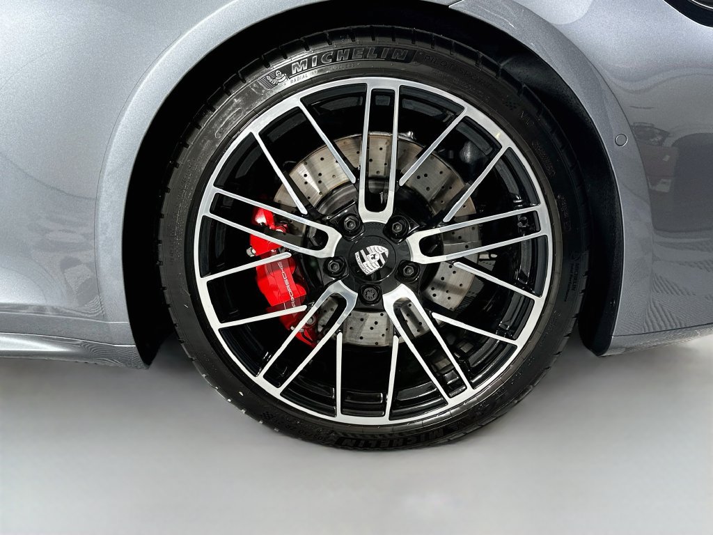 Certified 2026 Porsche 911 Carrera S RWD image 31