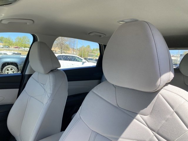 New 2025 Hyundai Tucson SE image 27