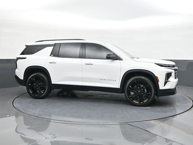 New 2026 Chevrolet Traverse LT w/ LPO, Floor Liner Package image 17