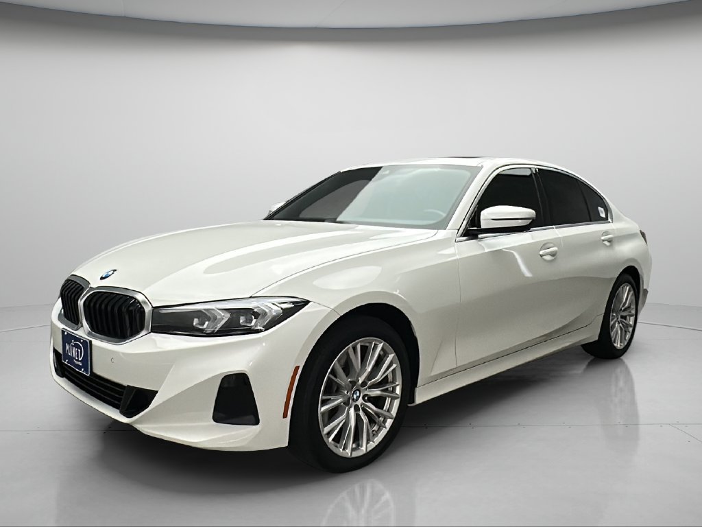 Used 2024 BMW 330i xDrive Sedan w/ Convenience Package AWD/4WD image 2