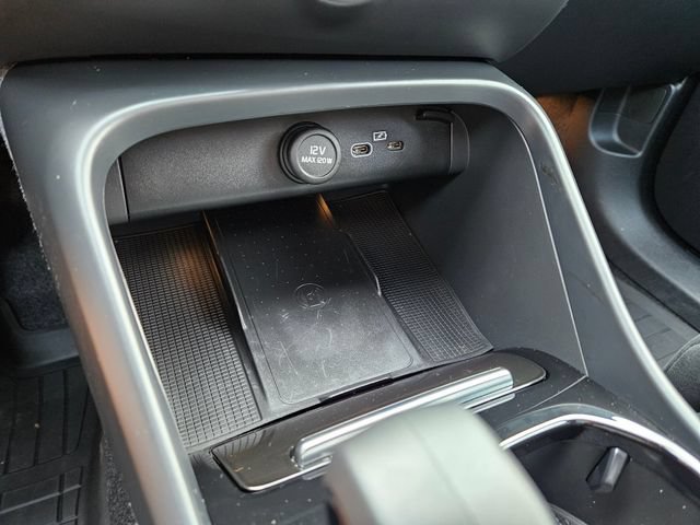 Certified 2023 Volvo XC40 Recharge Plus w/ Protection Package Premier AWD/4WD image 26