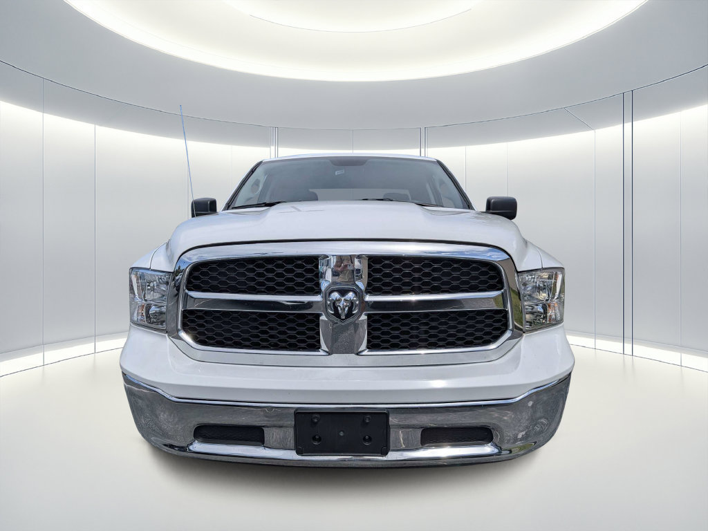 Used 2024 RAM 1500 Classic SLT AWD/4WD image 8