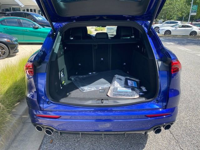 New 2025 Maserati Grecale GT image 9