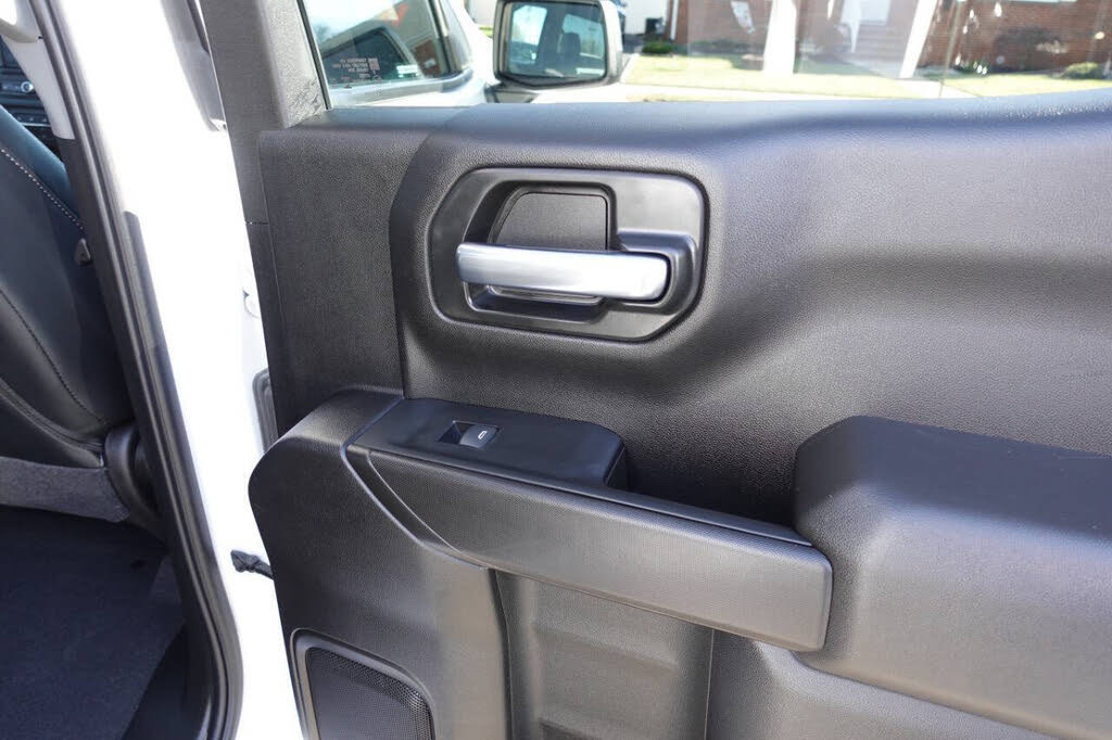 Used 2024 Chevrolet Silverado 1500 Custom w/ Rally Edition AWD/4WD image 30