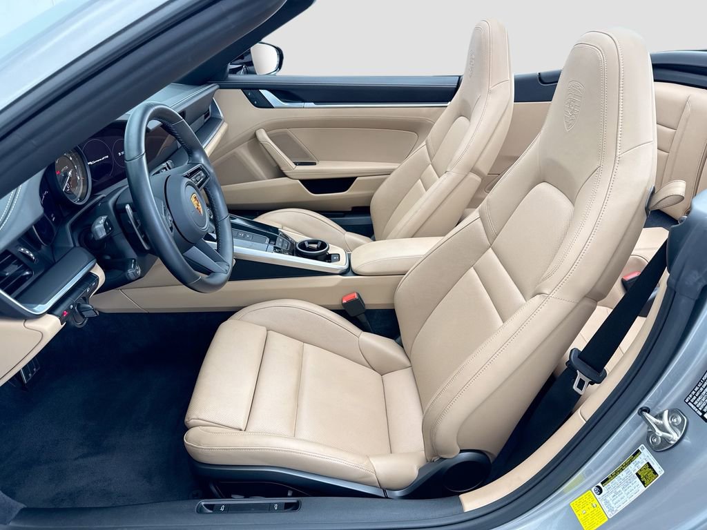 Used 2022 Porsche 911 Carrera S RWD image 17