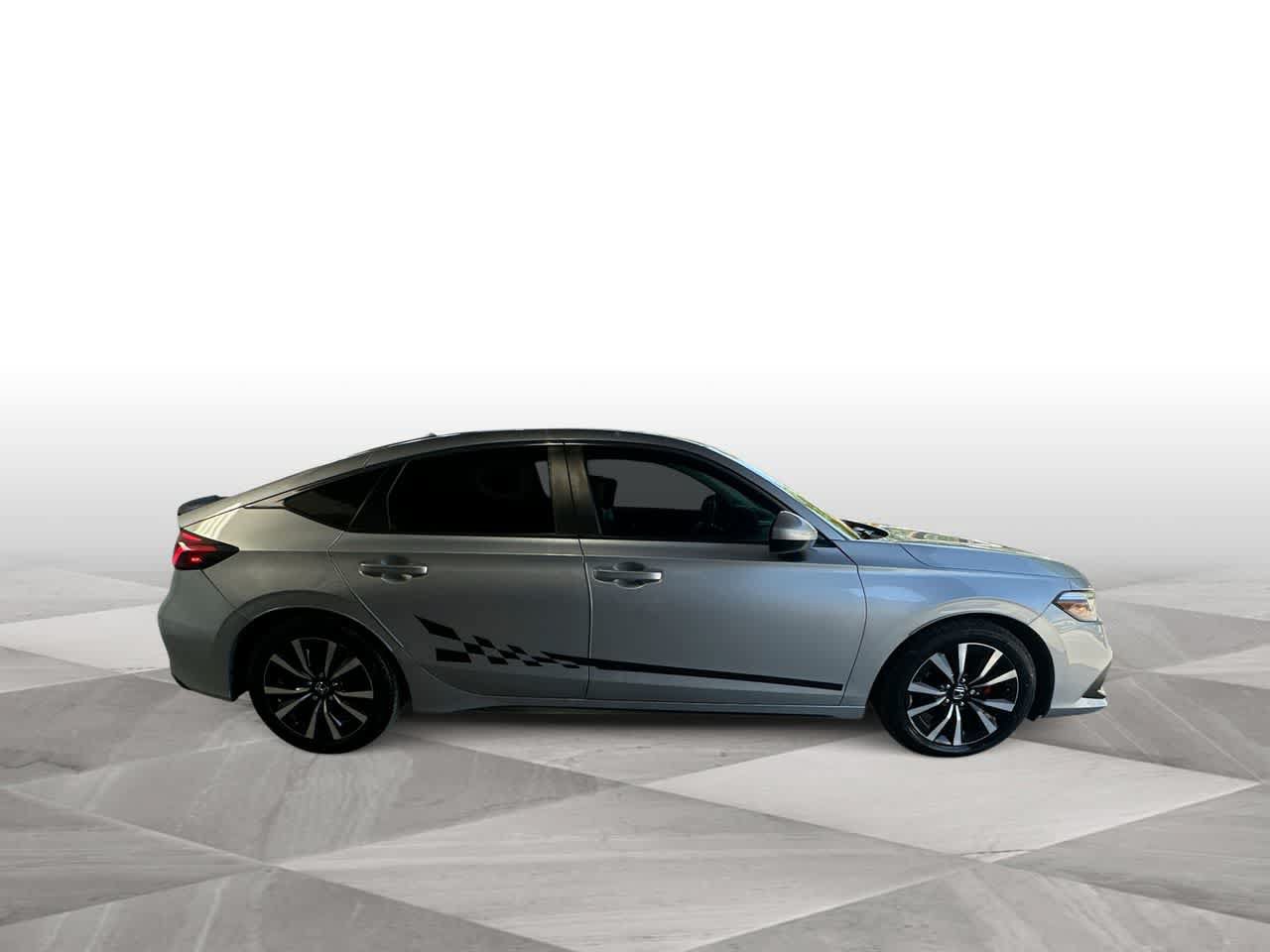 Used 2024 Honda Civic EX-L image 9