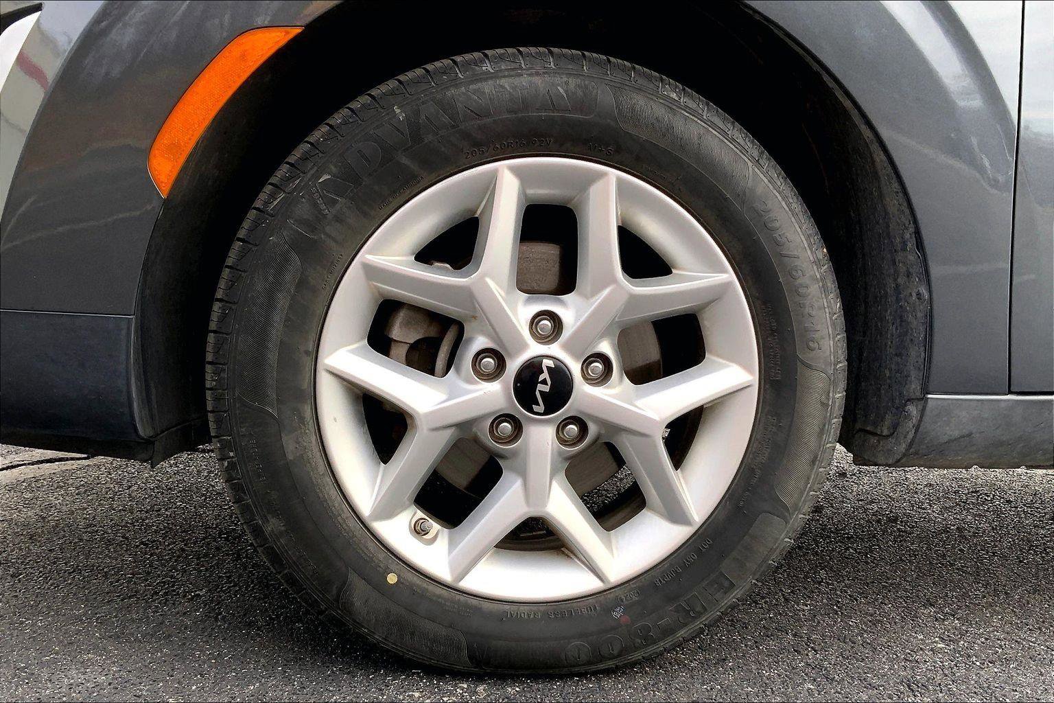 Used 2023 Kia Soul LX w/ Option Group 015 image 9