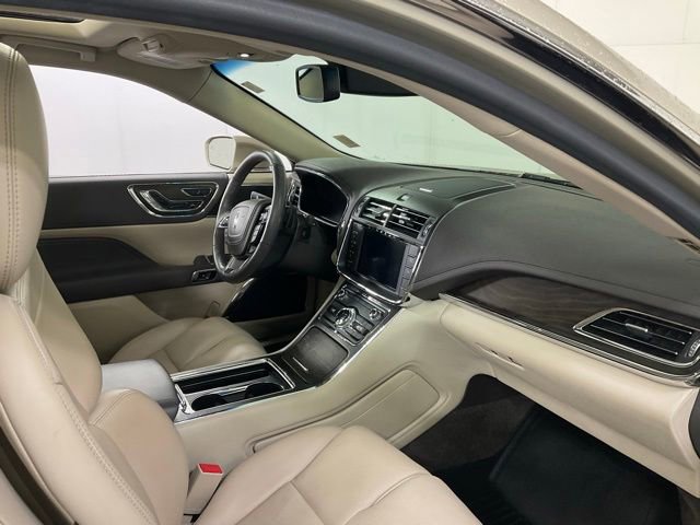 Used 2017 Lincoln Continental Reserve w/ Climate Package AWD/4WD image 23