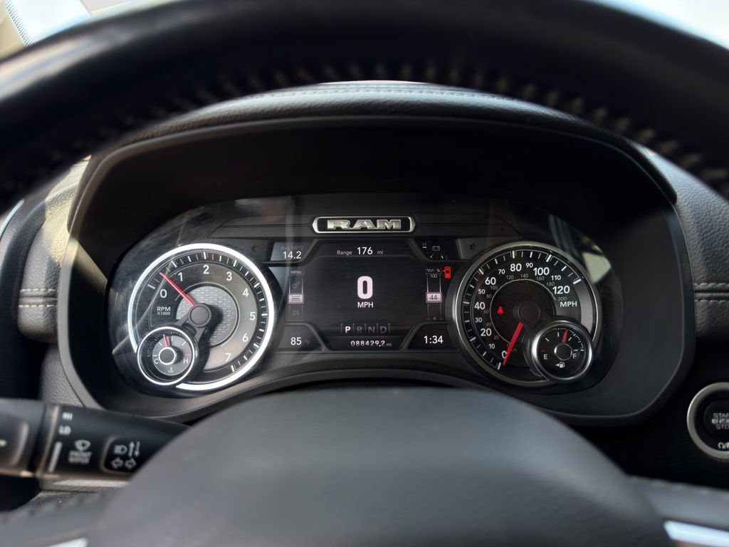 Used 2021 RAM 1500 Laramie AWD/4WD image 25