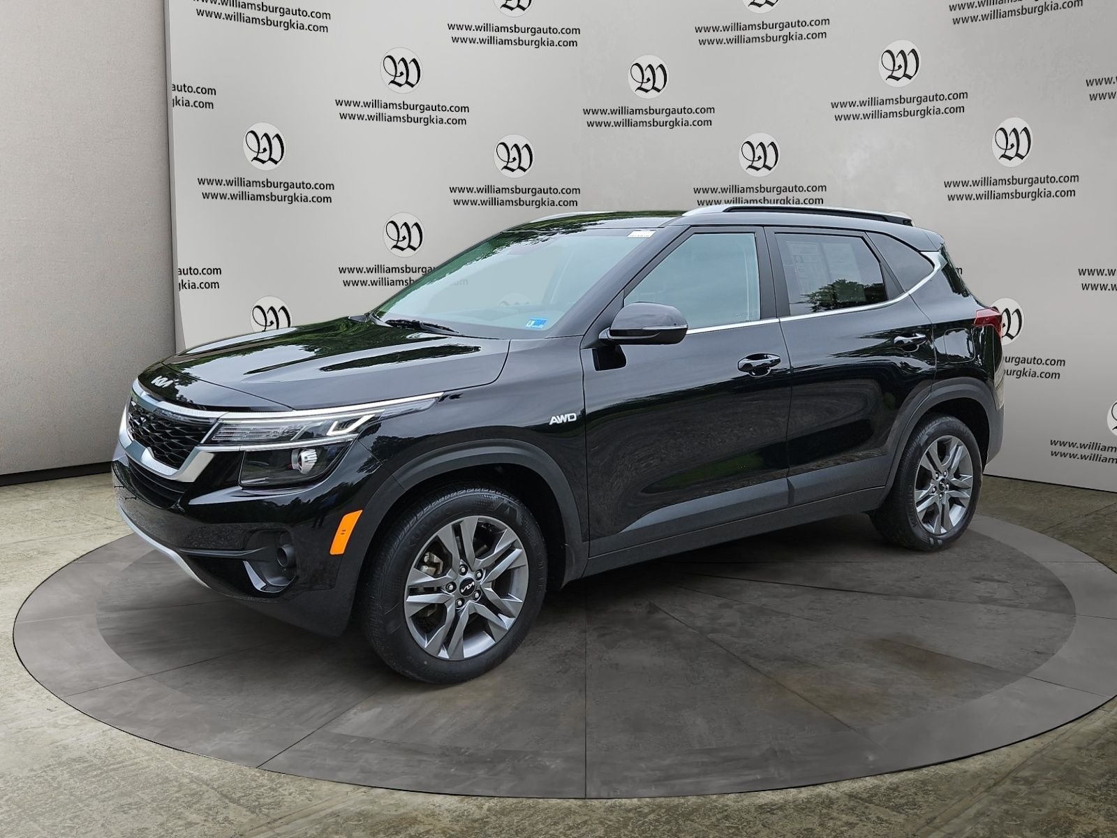 Used 2023 Kia Seltos S