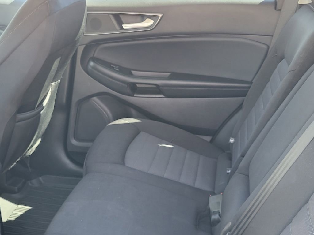 Used 2022 Ford Edge SE w/ Black Appearance Package image 28