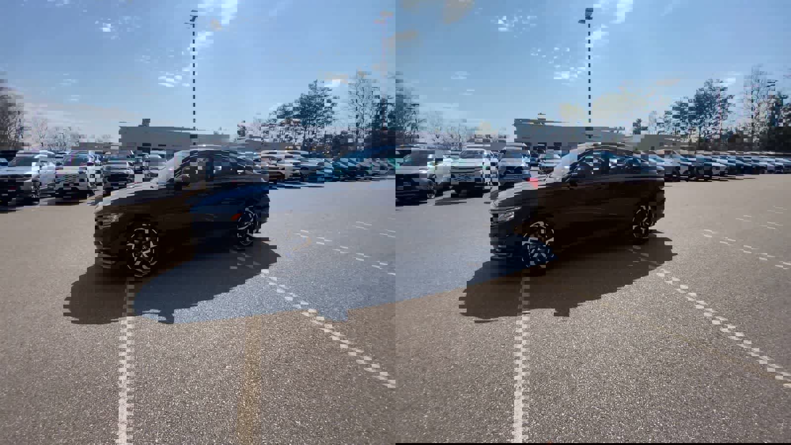 Used 2018 Honda Accord Sport image 6