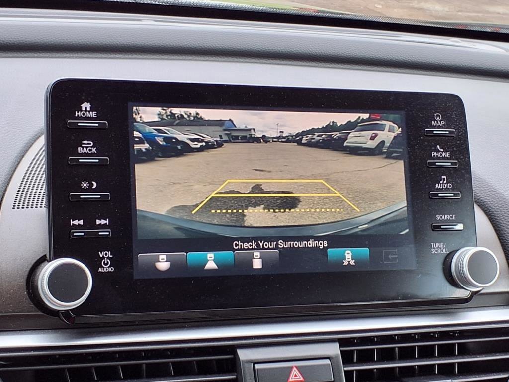 Used 2018 Honda Accord Touring image 21