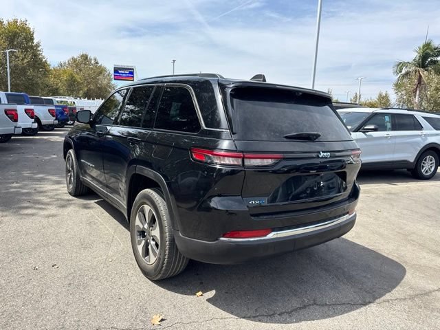 Used 2023 Jeep Grand Cherokee 4WD 4xe w/ Luxury Tech Group II image 2
