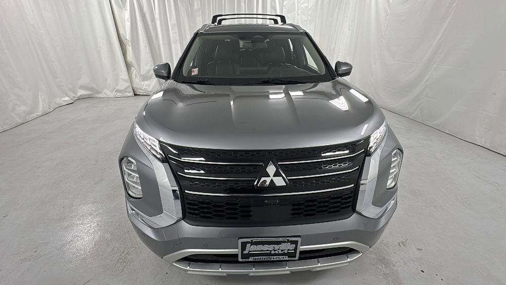 Used 2022 Mitsubishi Outlander SEL image 8