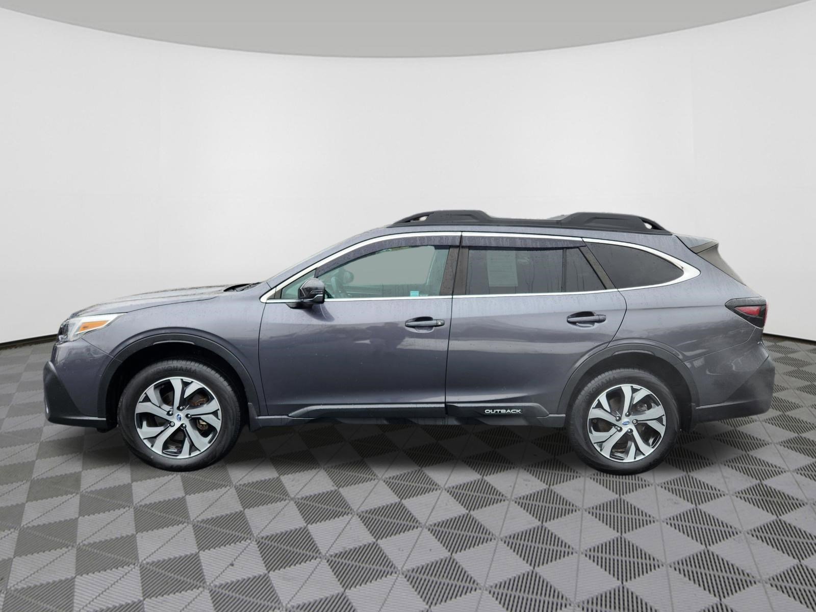 Used 2022 Subaru Outback Limited w/ Popular Package #2 image 5