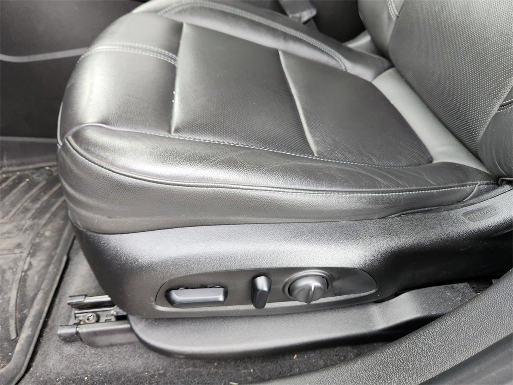 Used 2019 Chevrolet Blazer LT w/ Sound & Technology Package image 15