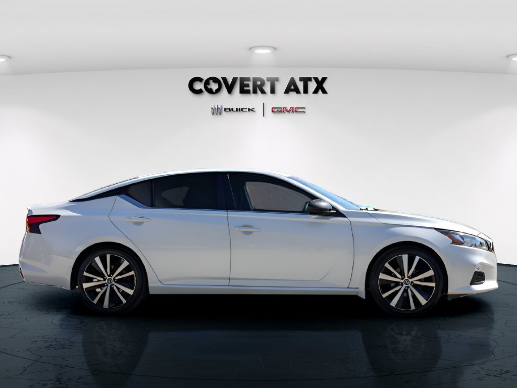 Used 2020 Nissan Altima 2.5 SR FWD image 7