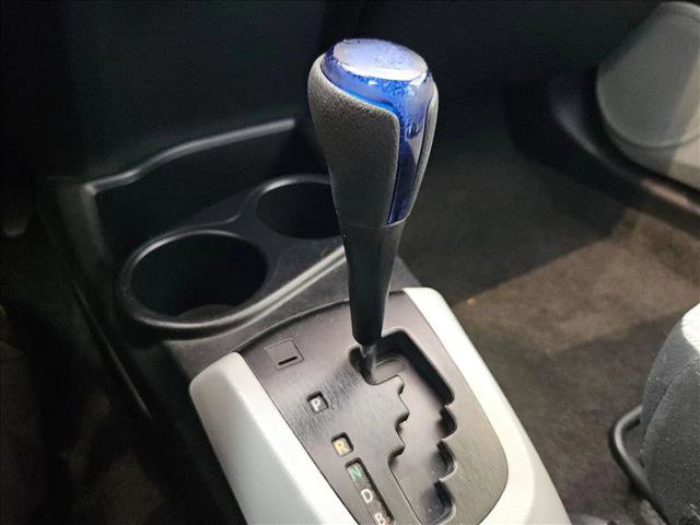 Used 2012 Toyota Prius C One image 10