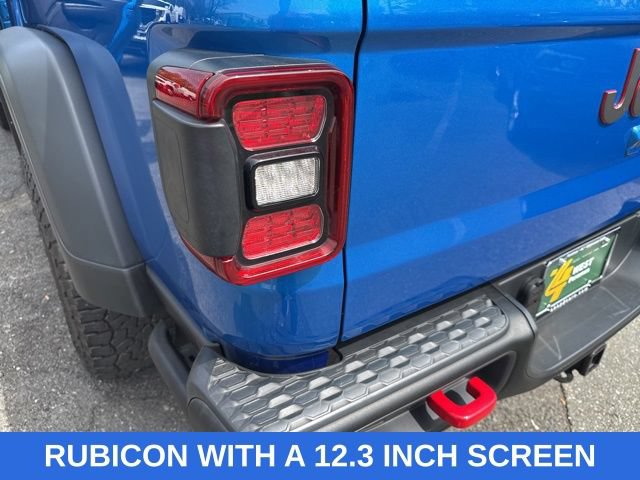 Used 2024 Jeep Gladiator Rubicon w/ Convenience Group AWD/4WD image 36