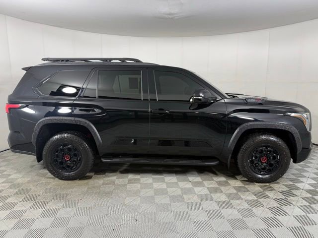 Used 2025 Toyota Sequoia TRD Pro AWD/4WD image 9
