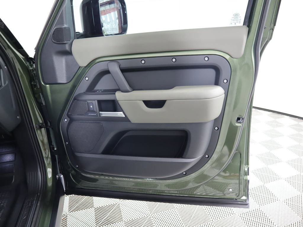 New 2026 Land Rover Defender 110 S image 26