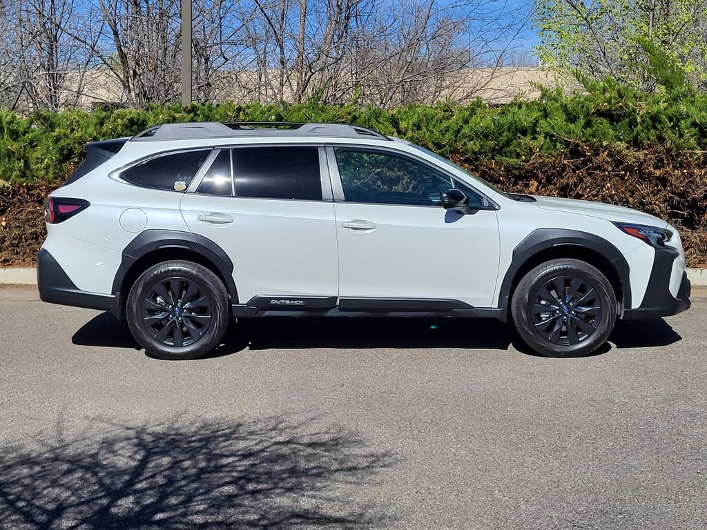 Used 2025 Subaru Outback Onyx Edition AWD/4WD image 4