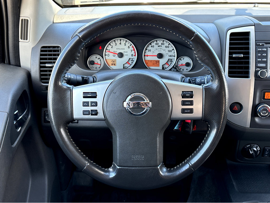 Used 2018 Nissan Frontier PRO-4X image 14