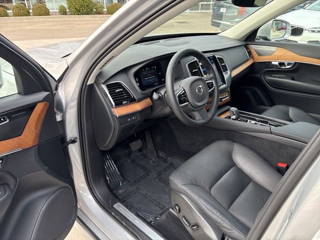Certified 2023 Volvo XC90 T8 Plus w/ Protection Package Premier image 12