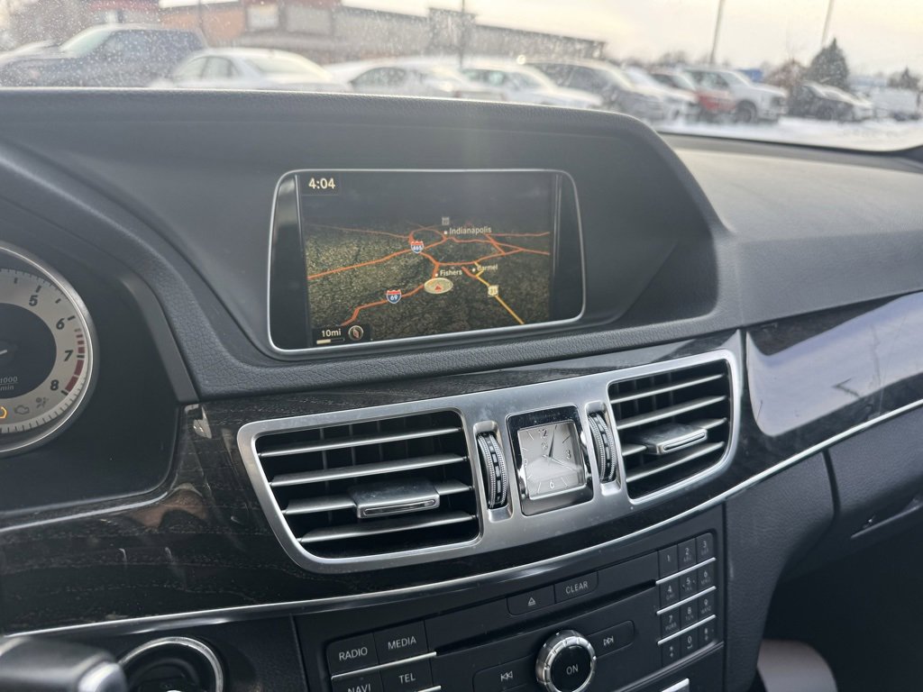 Used 2016 Mercedes-Benz E 350 4MATIC Sedan image 11
