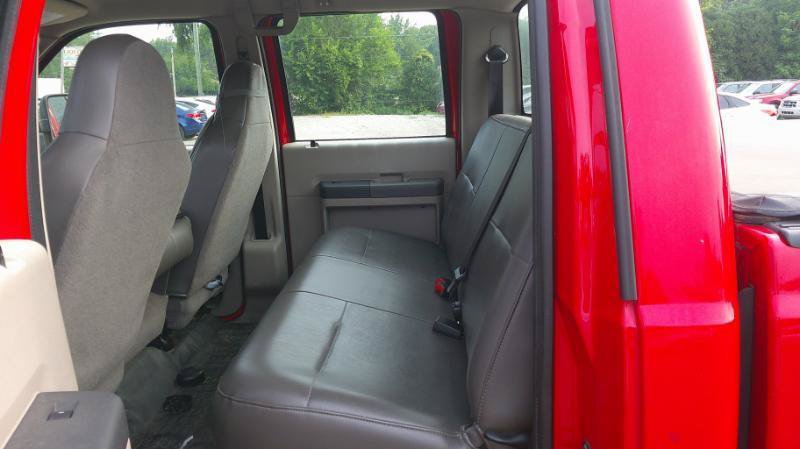 Used 2010 Ford F250 XLT AWD/4WD image 9
