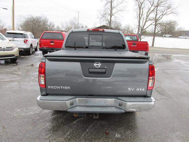 Used 2019 Nissan Frontier SV image 5