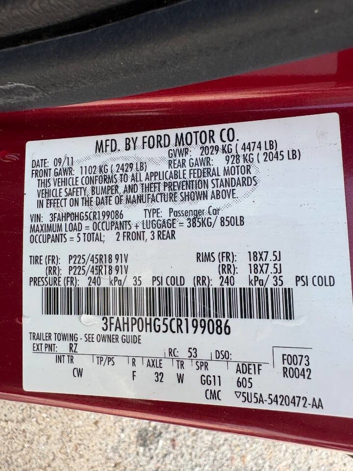 Used 2012 Ford Fusion SE FWD image 10