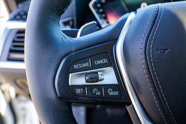 Used 2026 BMW X5 xDrive40i w/ Climate Comfort Package image 14