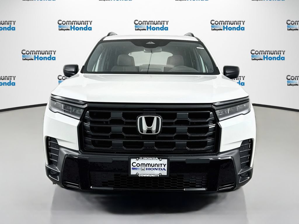 New 2026 Honda Pilot Sport image 2