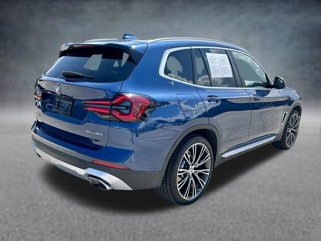 Used 2024 BMW X3 sDrive30i w/ Premium Package RWD image 5