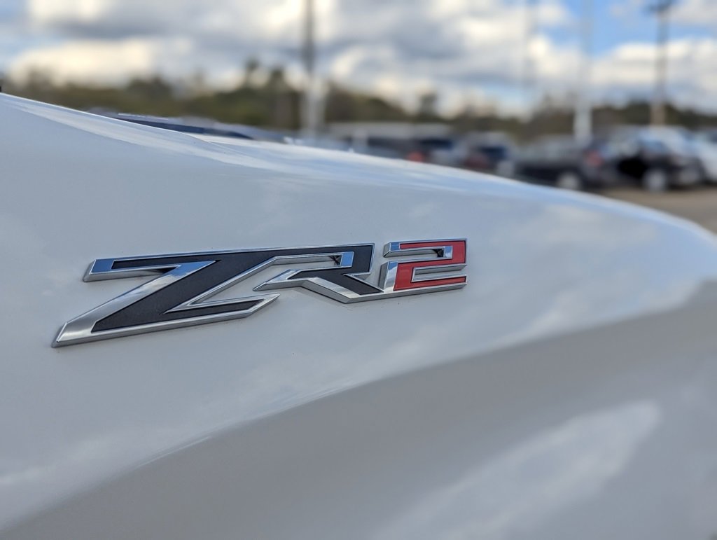 Used 2024 Chevrolet Silverado 1500 ZR2 w/ Technology Package image 12